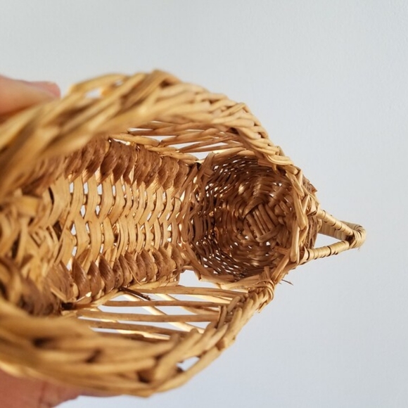 Vintage Woven Wicker Wine Chianti Holder - Picture 5 of 10